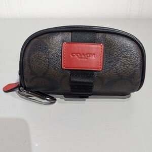 Coach Golf Kit in Pouch - 3 golf balls, 2 Tees, 1 Diviot Tool - Red